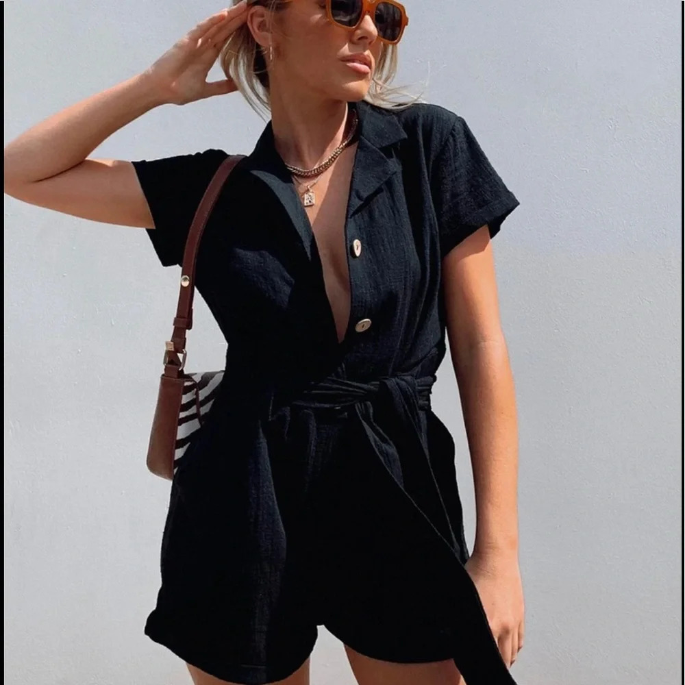 New Princess Polly Black Romper